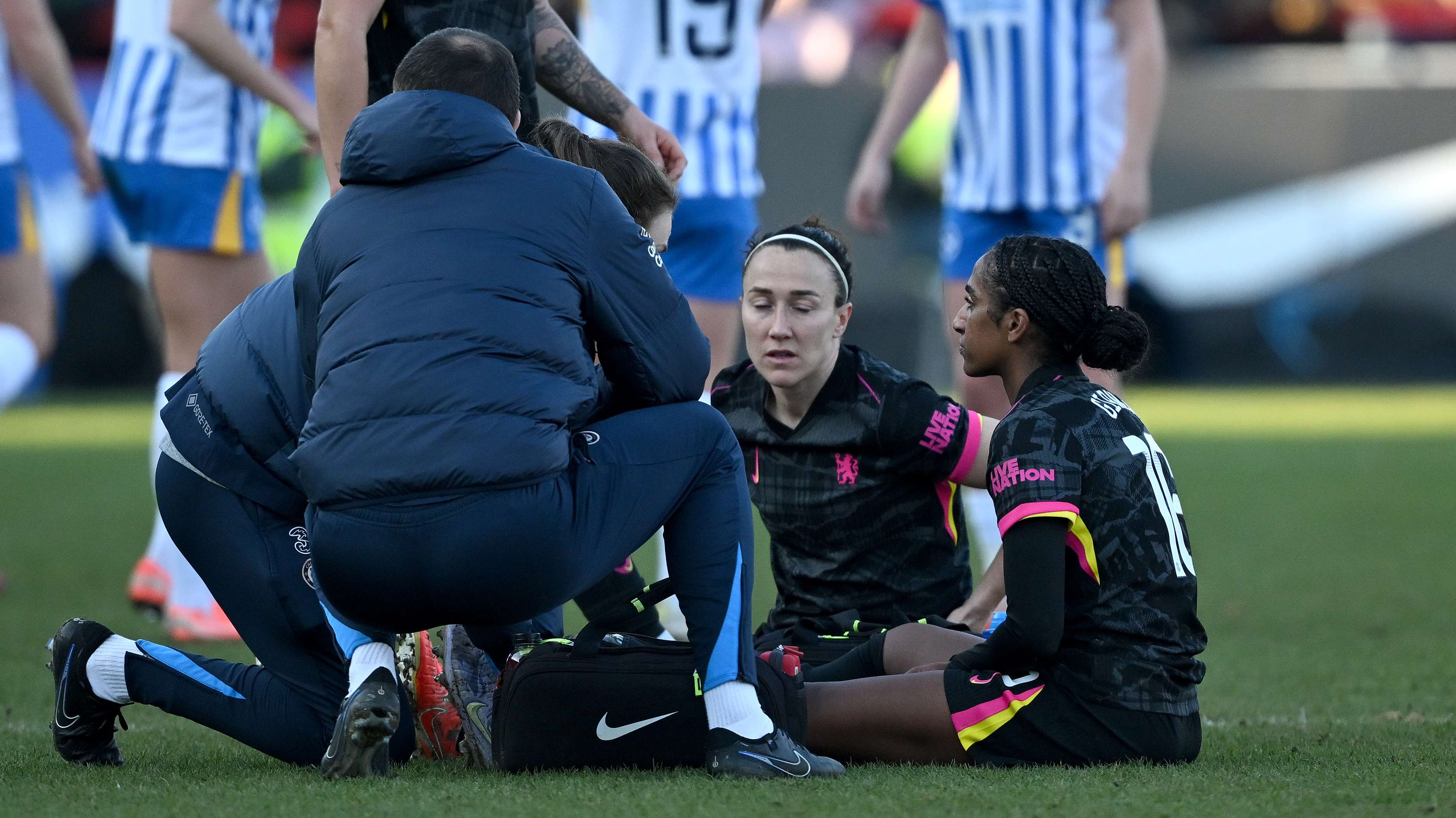 通过特定的 通过特定的